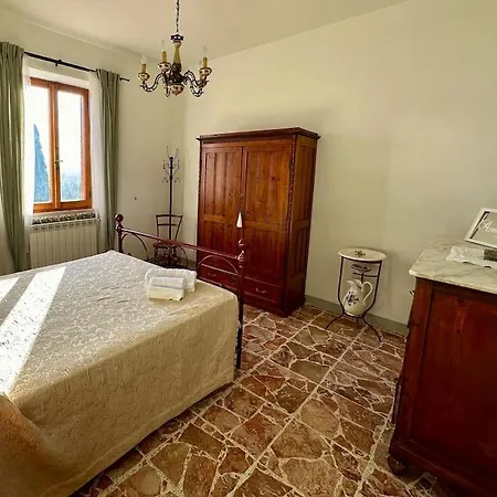 Apartment Podere Casa Rossa A *