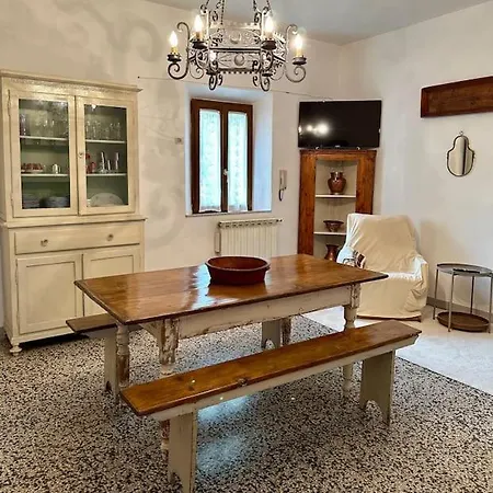 Apartment Podere Casa Rossa A